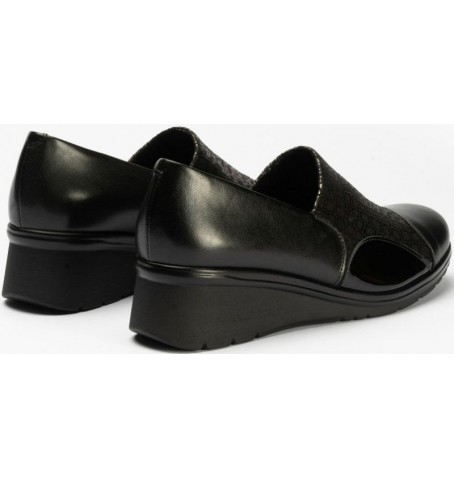 Pitillos 1622 - Vernis noir - 1622$01PT