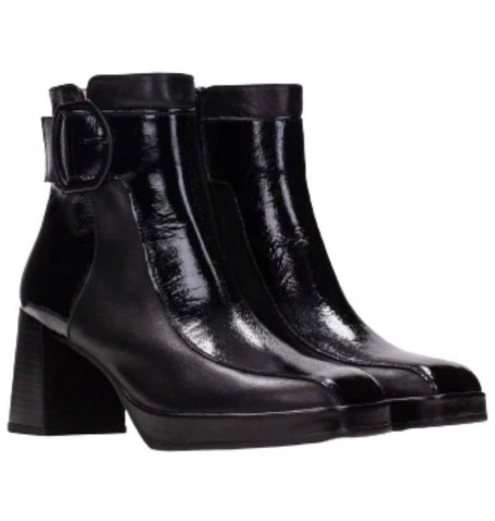 Hispanitas NATHALIE HI232294 - Black varnish - HI232294$01H