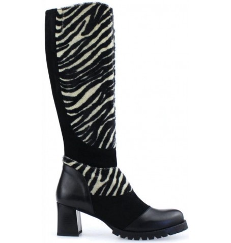 Unity In Diversity TROUBLEMAKER - Noir - TROUBLEMAKER$02