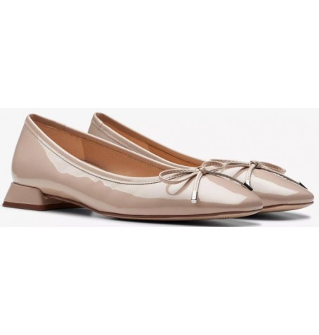 Clarks UBREE15 STEP 26176362 - Beige - UBREE15STEP$13C