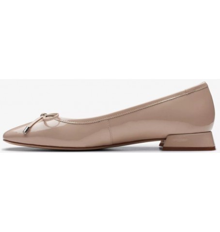 Clarks UBREE15 STEP 26176362 - Beige - UBREE15STEP$13C