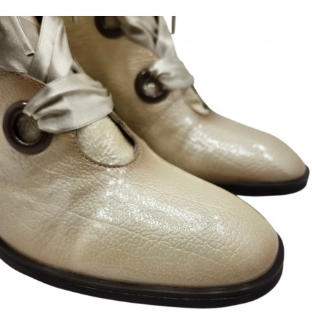 Hispanitas CHARLIZE HI252253 - Beige - HI252253$13H